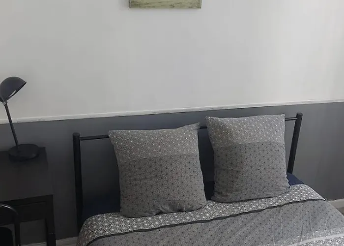 L\'Haussmannien 65, 4 Chambres, 10 Couchages